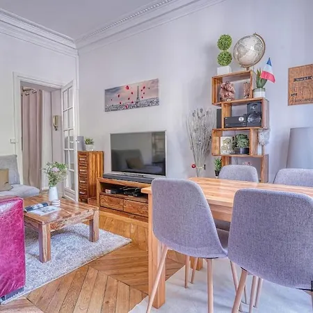 Apartment Ravissant 3 Pieces - Quartier Nation - H145 *